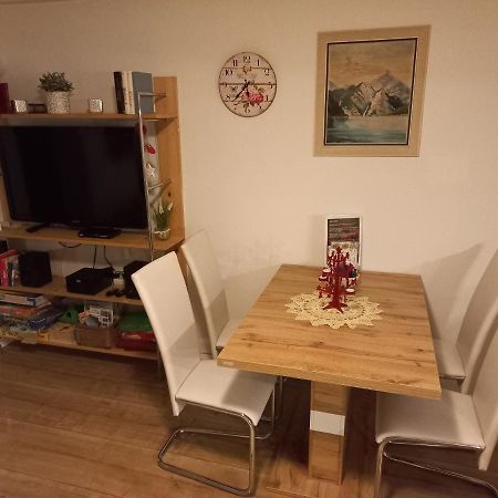 Apartment Almroeserl Edelweiss Гозау Екстер'єр фото