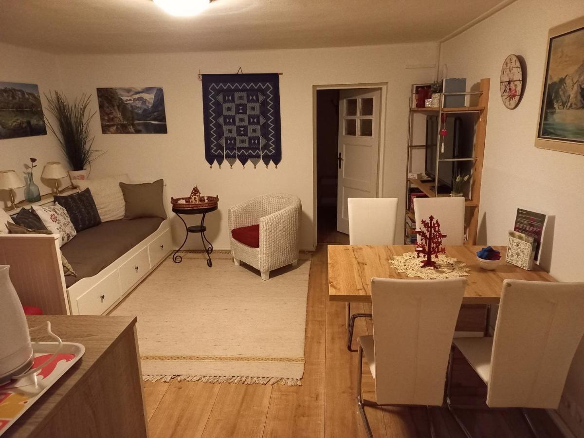 Apartment Almroeserl Edelweiss Гозау Екстер'єр фото
